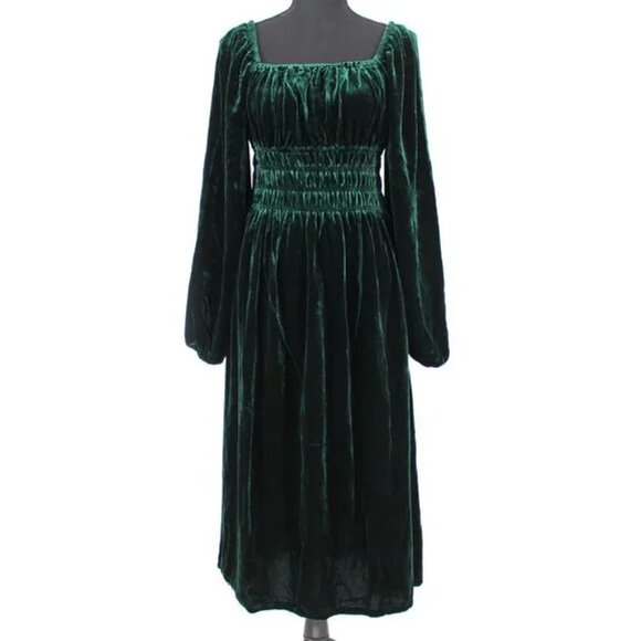 Hill House Dresses & Skirts - Hill House The Jasmine Dress Emerald Velvet L